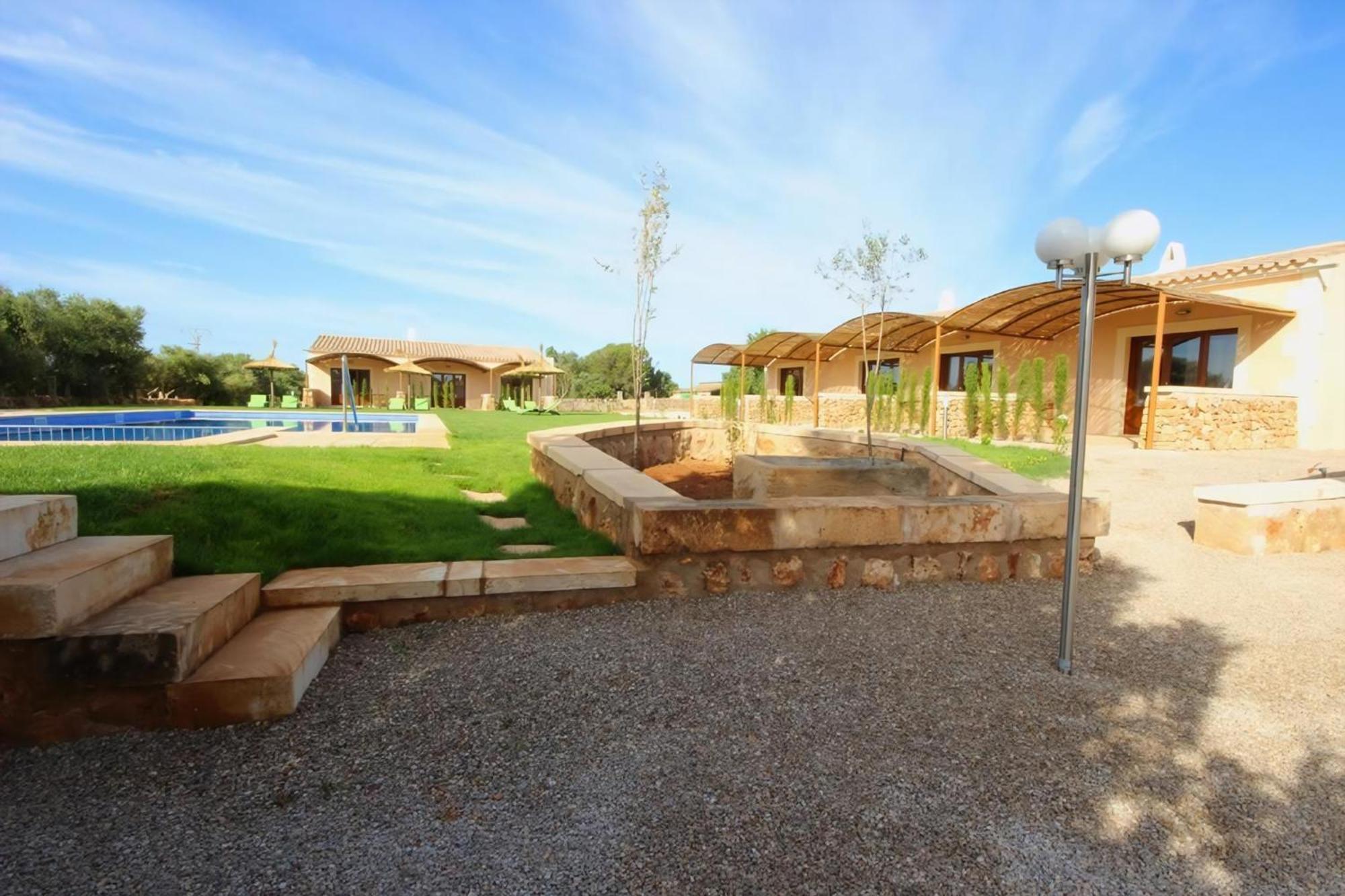 Apartment In Mit Terrasse Und Garten Campos (Mallorca)